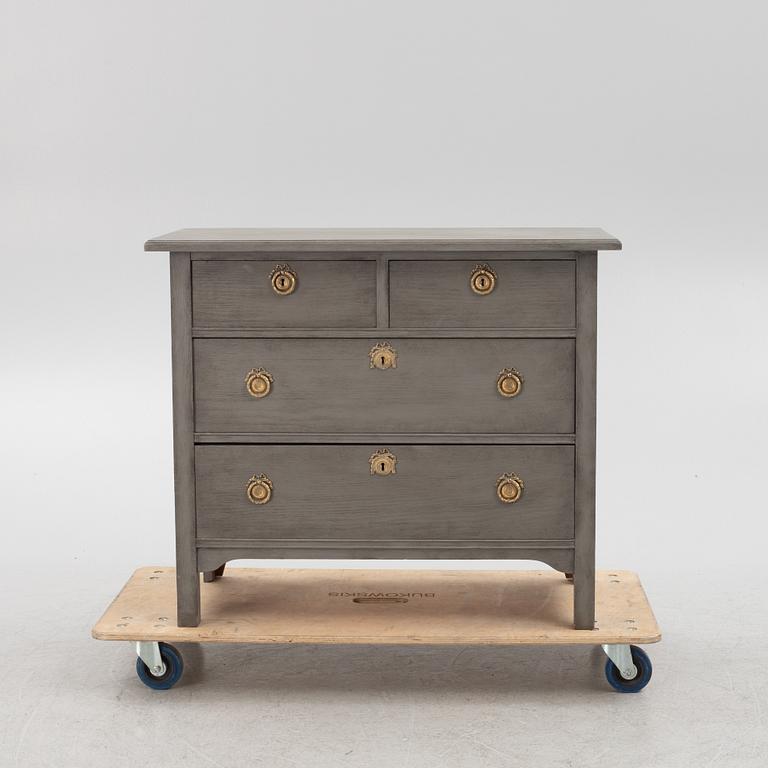 A chest of drawers, first half of the 20th century.