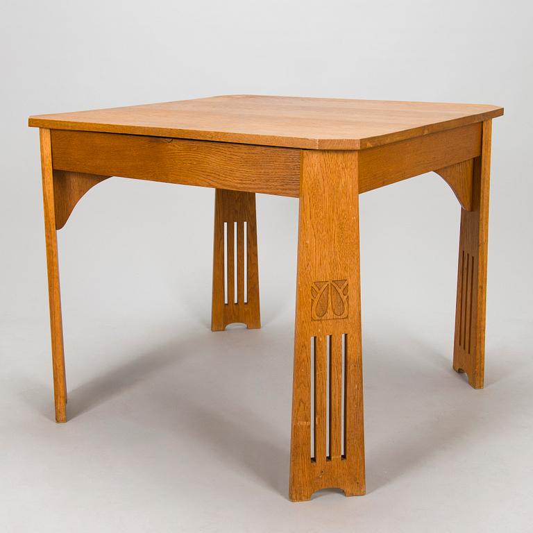 Louis Sparre, 8-piece furniture set for Aktiebolaget Iris, Porvoo 1904.