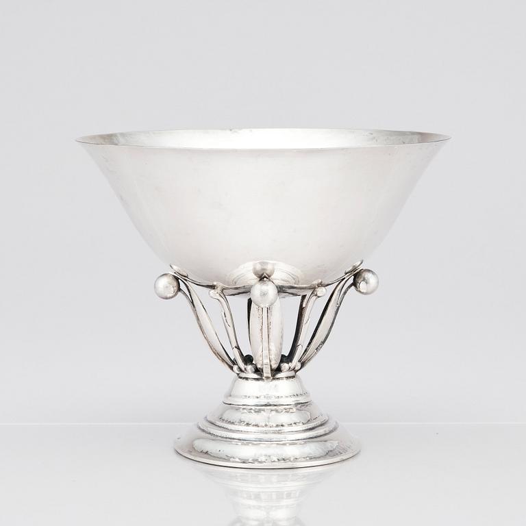 Johan Rohde, an 830/1000 silver bowl on a stem, Georg Jensen, Copenhagen, Denmark, 1918, design nr 6.