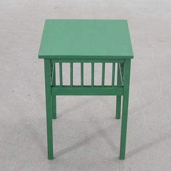 Flower table/pedestal, Art Nouveau, early 20th century.