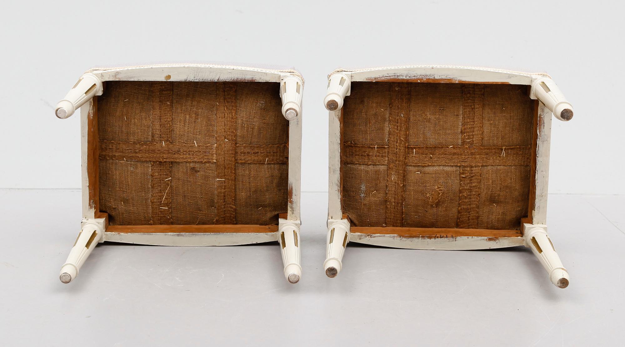 TABURETTER, 1 par, gustaviansk stil, 1900-talets första hälft.