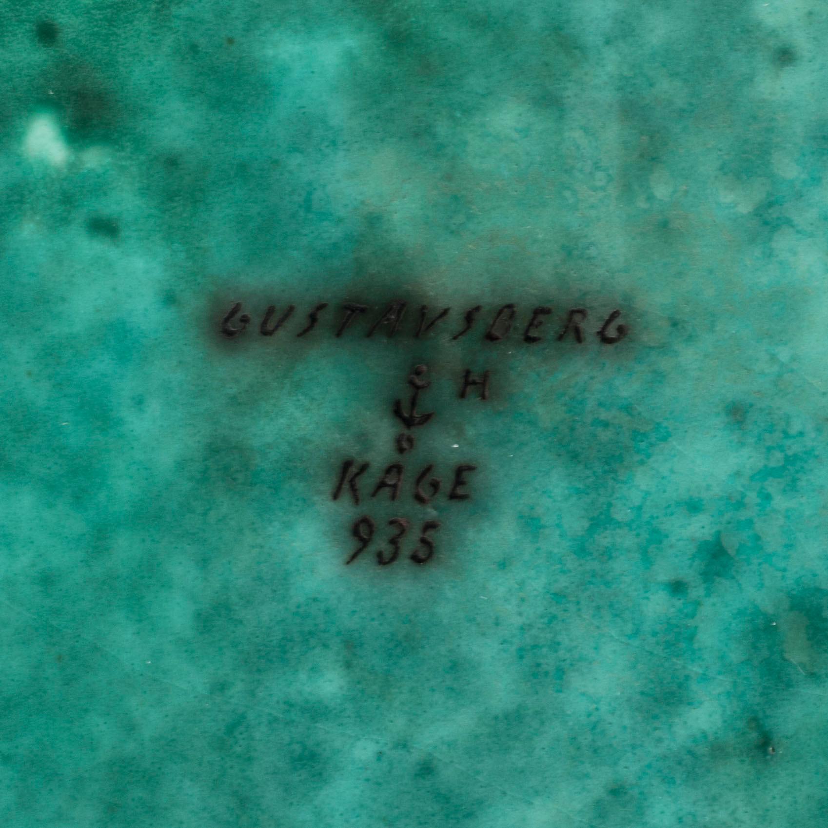 WILHELM KÅGE, URNA med LOCK, stengods, "Argenta", Gustavsberg, 1937.