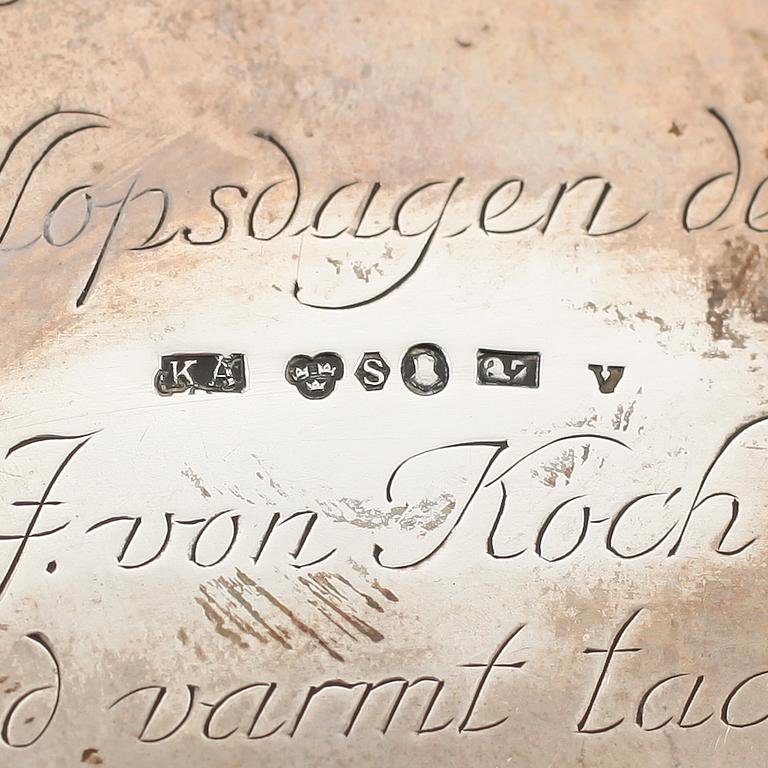 SOCKERSKRIN, silver, K Andersson, Stockholm 1918. Vikt ca 506 gram.