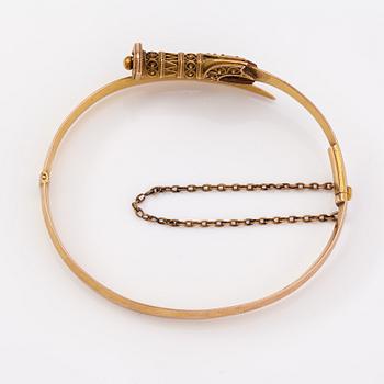 C. I. Fleinert, A 17K-20K gold bracelet. Copenhagen late 19th century. Import Marked Otto Roland Mellin, Helsinki.