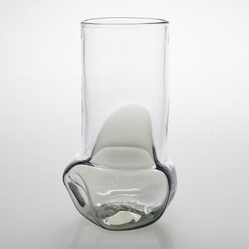 Sami Ruotsalainen, 'Pokaali', art glass object from the Äärillä series. Signed. Unique, 2017.