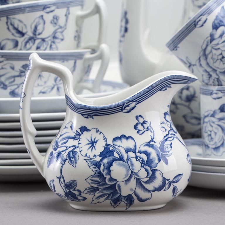 A SET OF 46 PIECES "CLIFTON" DINNER SERVICE BY SPODE FOR LAURA ASHLEY.