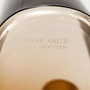 ALVAR AALTO, a "Savoy" glass vase fot iittala.