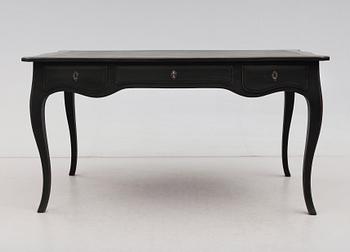 SKRIVBORD, rokokostil, 1900-talets första hälft.