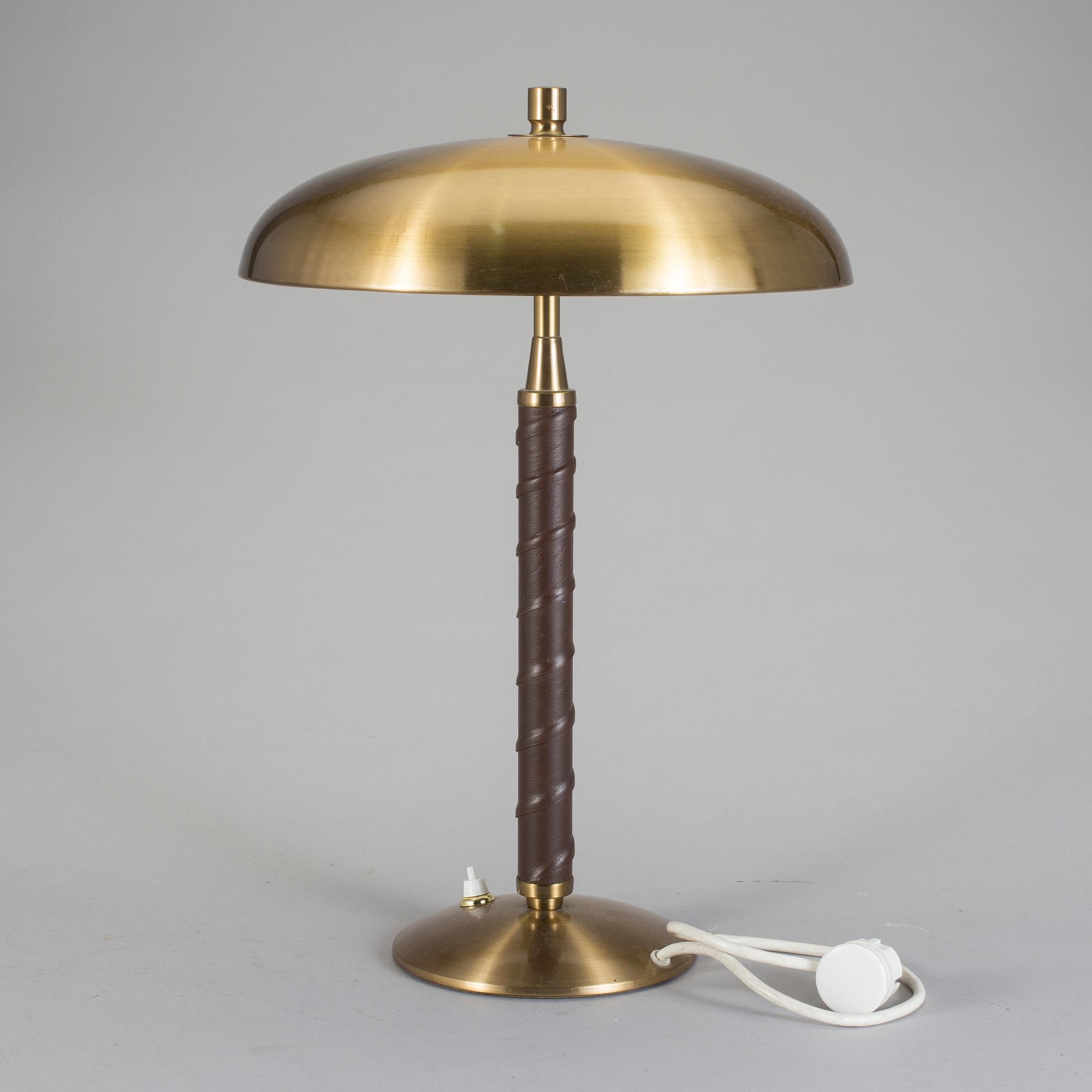 BORDSLAMPA, omkring 1900-talets mitt.