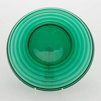 Aino Aalto, drinking glasses, 4 pcs, model 4052, and plate 'Bölgeblick', Karhula Glassworks, 1930s.
