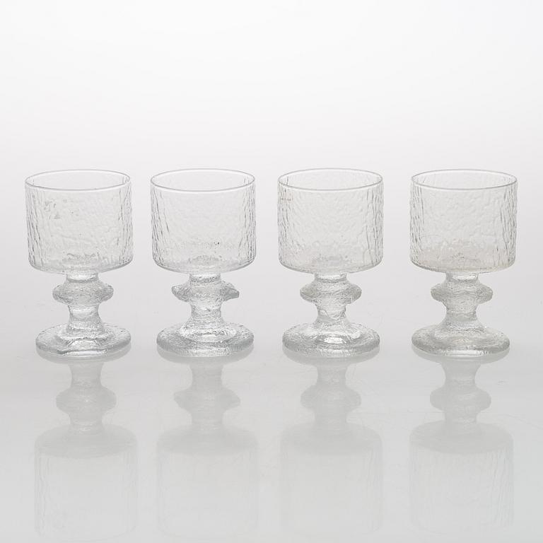 Timo Sarpaneva, dricksglas, 23 st, "Senaattori"  för Iittala.