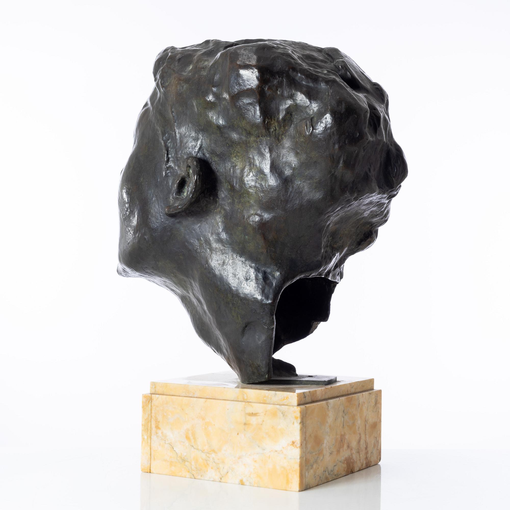 Gudmar Olovson, skulptur. Signerad. Numrerad. Gjutarstämpel. Brons, total höjd 72 cm, längd 55 cm.