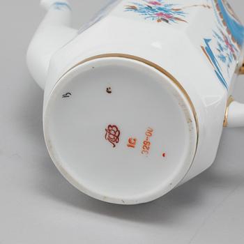 17 pcs tableware by Lomonosov, second half of the 20th century.