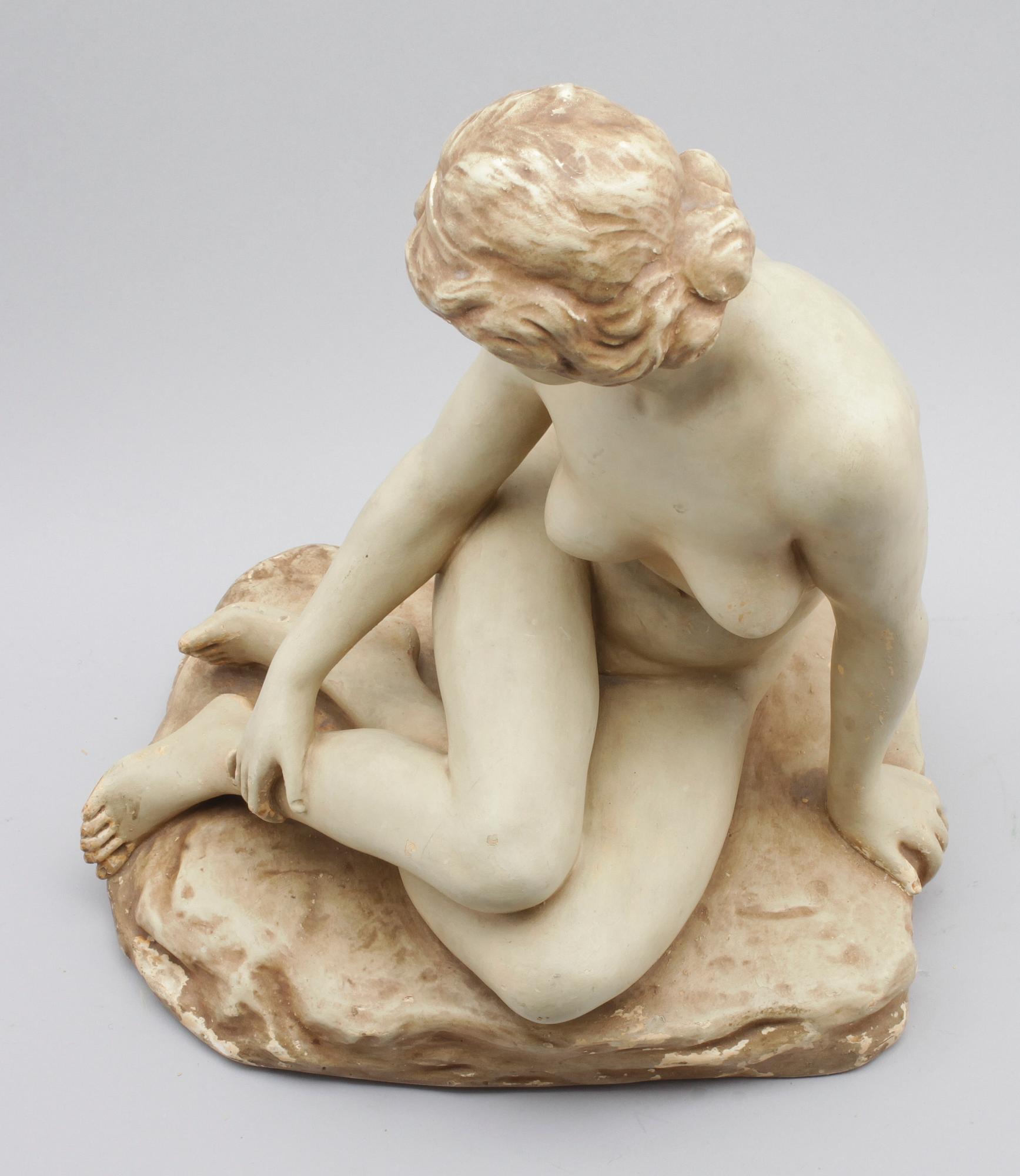 SKULPTUR, lergods, signerad CBLE 1251 Eneret, 1900-talets första hälft.