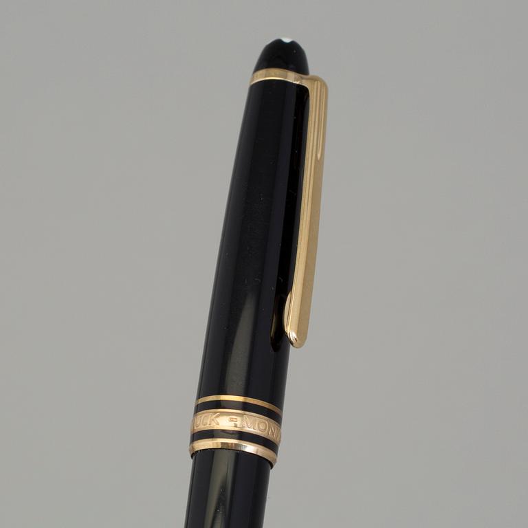 A Montblanc Meisterstück ball point pen.