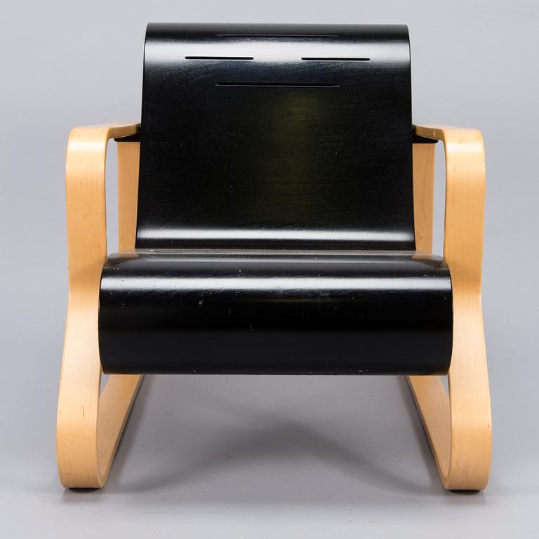 ALVAR AALTO, a late 20th century '41 Paimio' armchair for Artek.