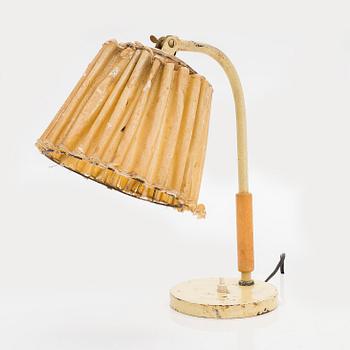 Paavo Tynell, a 1930's table lamp for Taito.