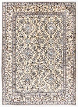 Matta, Nain part silk, ca 343 x 248 cm.