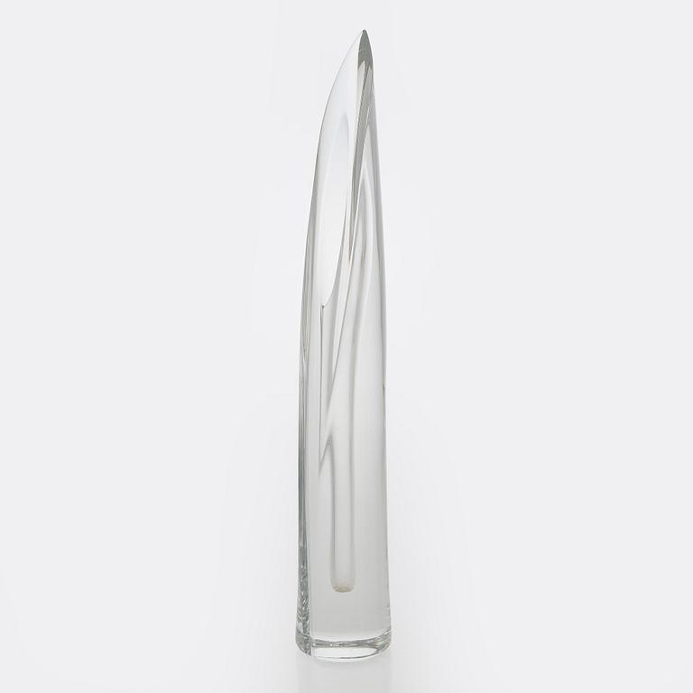 Aimo Okkolin, konstglas, , "Svärdslilja", signerad Riihimäen Lasi  Oy, Aimo Okkolin, Riihimäen Lasi Oy.