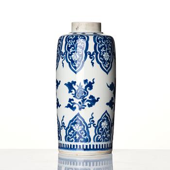 Vas, porslin, Qingdynastin, Kangxi (1662-1722).