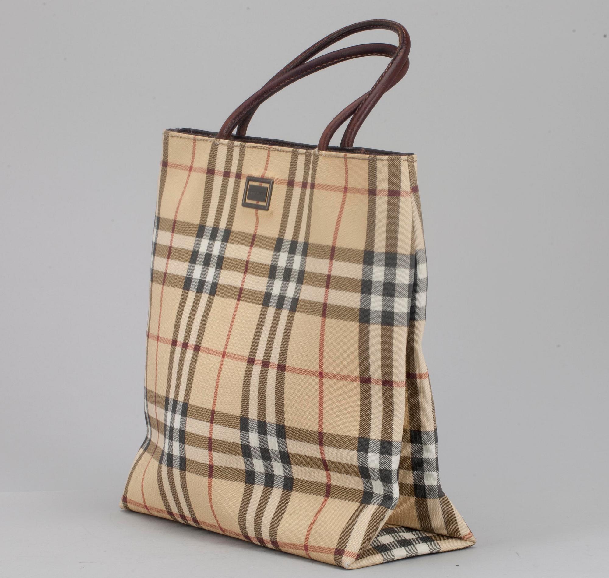 VÄSKA, tote bag, Burberry.