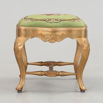 TABURETT, rokokostil, 1900-talets första hälft.