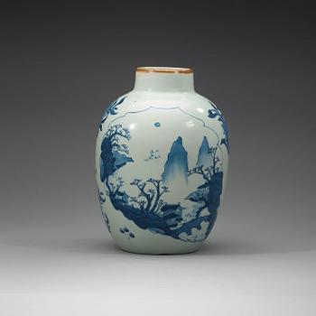 A blue and white Transitional jar, 17th Century.