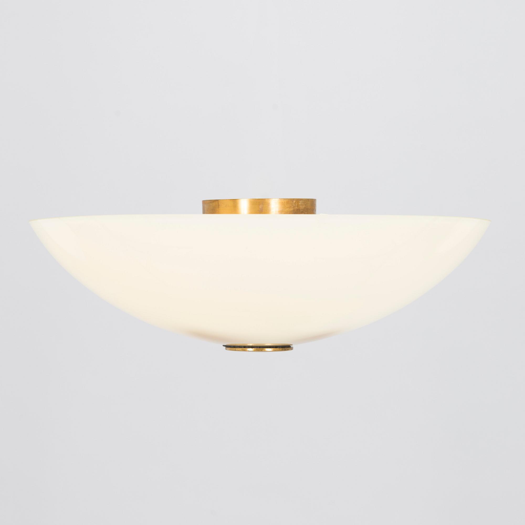 Paavo Tynell, a plafond ceiling light made to order for Taito 1939.