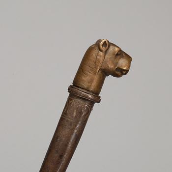 KUKRI samt YXA, indopersiska, stål, 1900-talets första hälft.