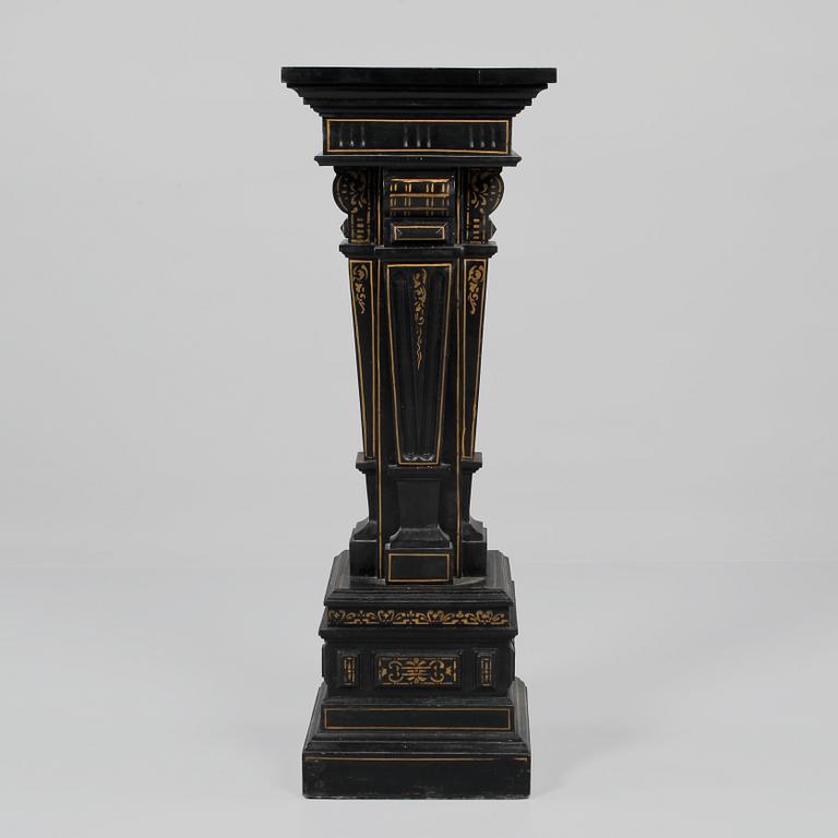 PIEDESTAL, omkring 1900.