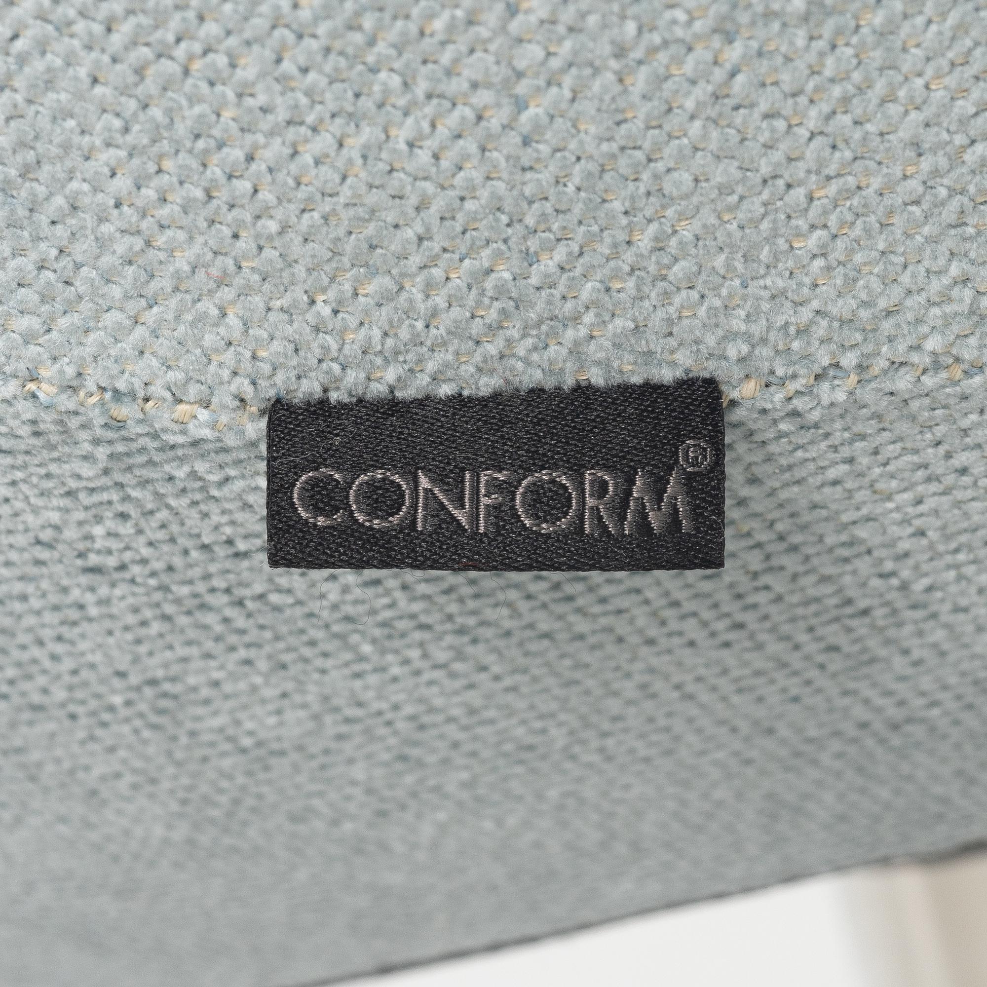 Jahn Aaamod, fåtölj med fotpall, Globe, Conform.