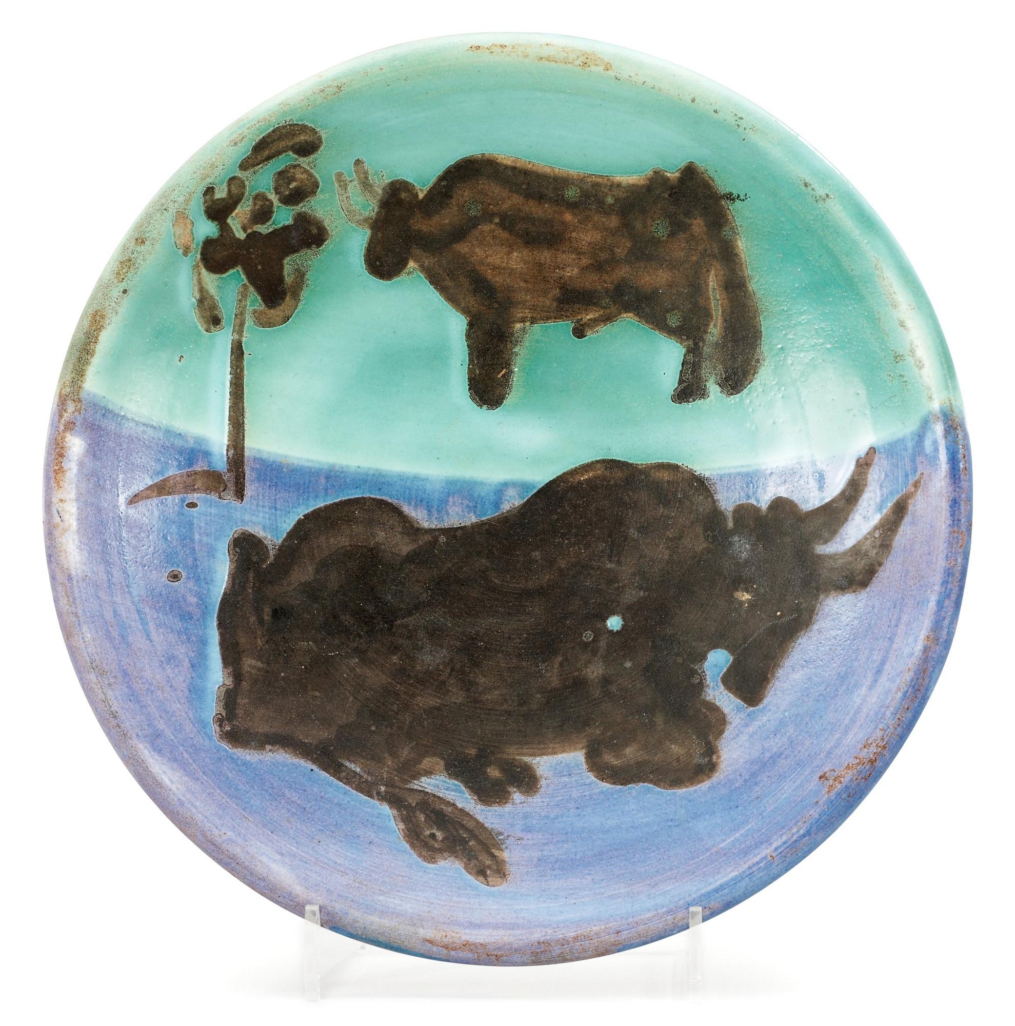 PABLO PICASSO, fat, "Toros", Madoura, Vallauris, Frankrike.