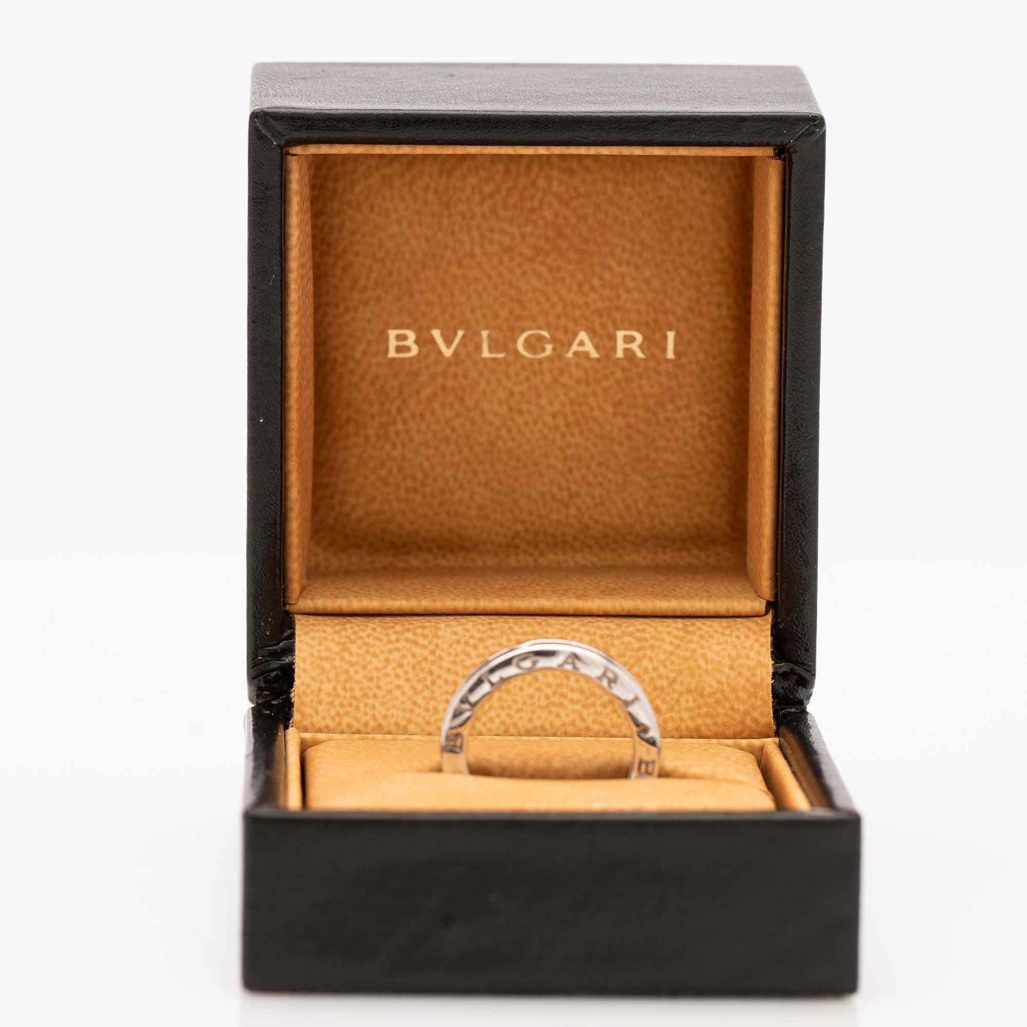 Bulgari, ring, 18K white gold with brilliant-cut diamonds.