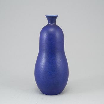 CARL-HARRY STÅLHANE, a unique stoneware vase, Rörstrand, Sweden 1940's.