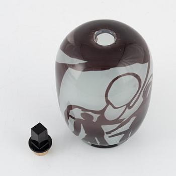 Klas-Göran Tinbäck, a vase, executed in his own studio, Sturehov, 1986.