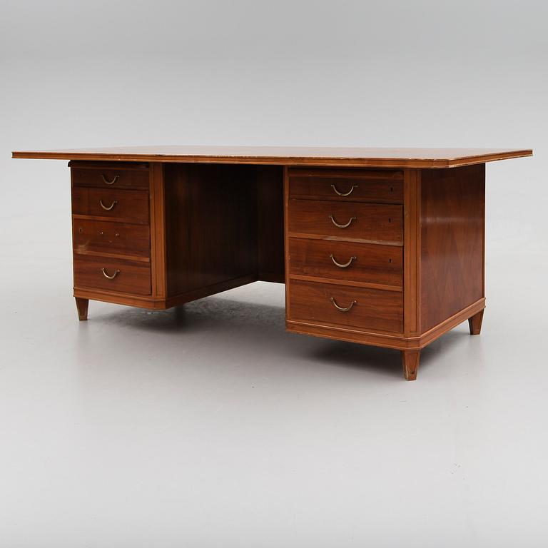 SKRIVBORD, 1900-talets första hälft.