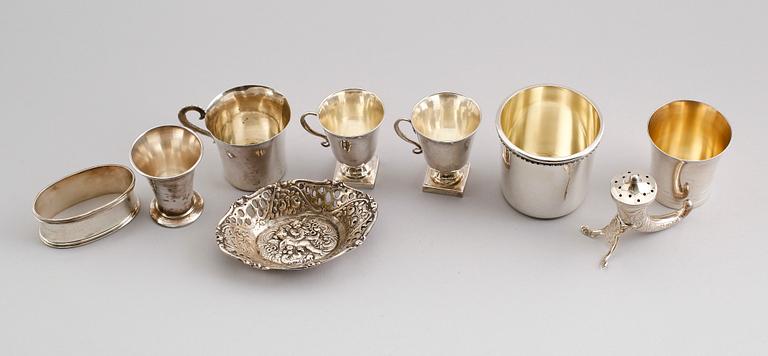 SAMLING SILVERFÖREMÅL, 9 delar, 1900-tal. Vikt ca 291 gram.
