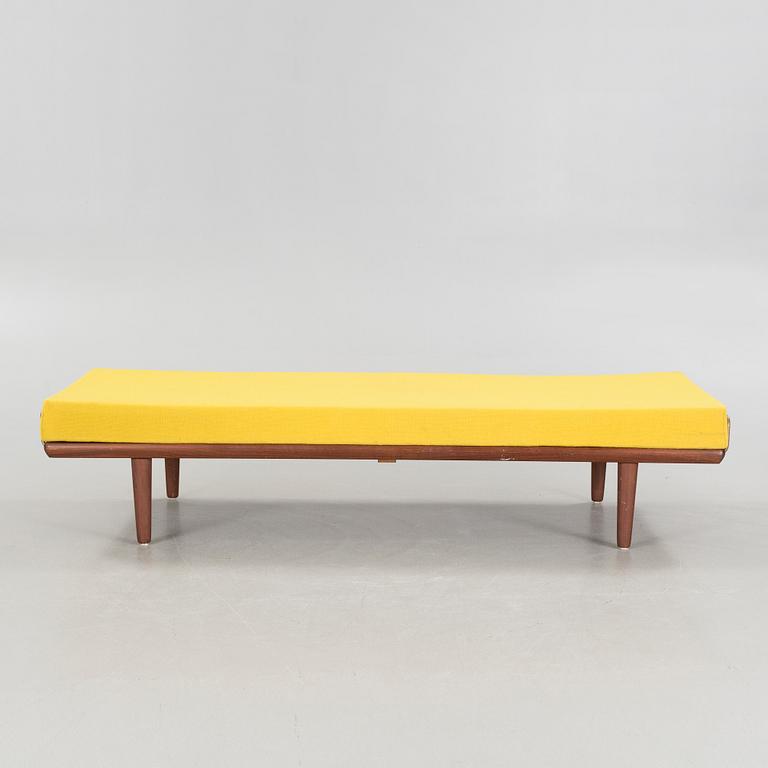 HANS J WEGNER, a day bed for Getama, third quarter of the 20th century.