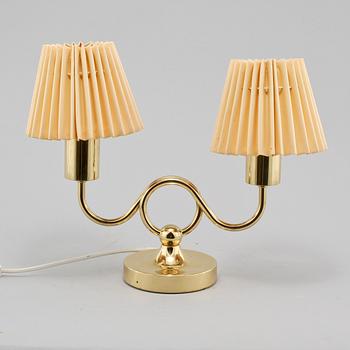 BORDSLAMPA, 2483, Josef Frank, Firma Svenskt Tenn, 1900-talets andra hälft.