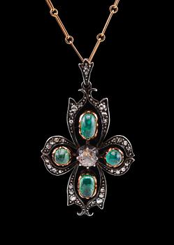 505. A PENDANT, cabochon cut emeralds c. 3.4 ct, rose cut diamonds c. 0.7 ct. Silver on 18K gold. Sverige. Vikt 17 g.