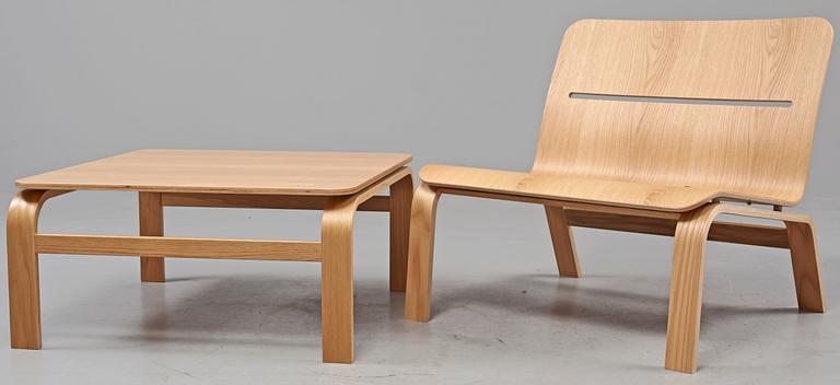 FÅTÖLJ samt BORD, "Bowie", Mårten Claesson, Eero Koivisto och Ola Rune, David Design, 2000-tal.