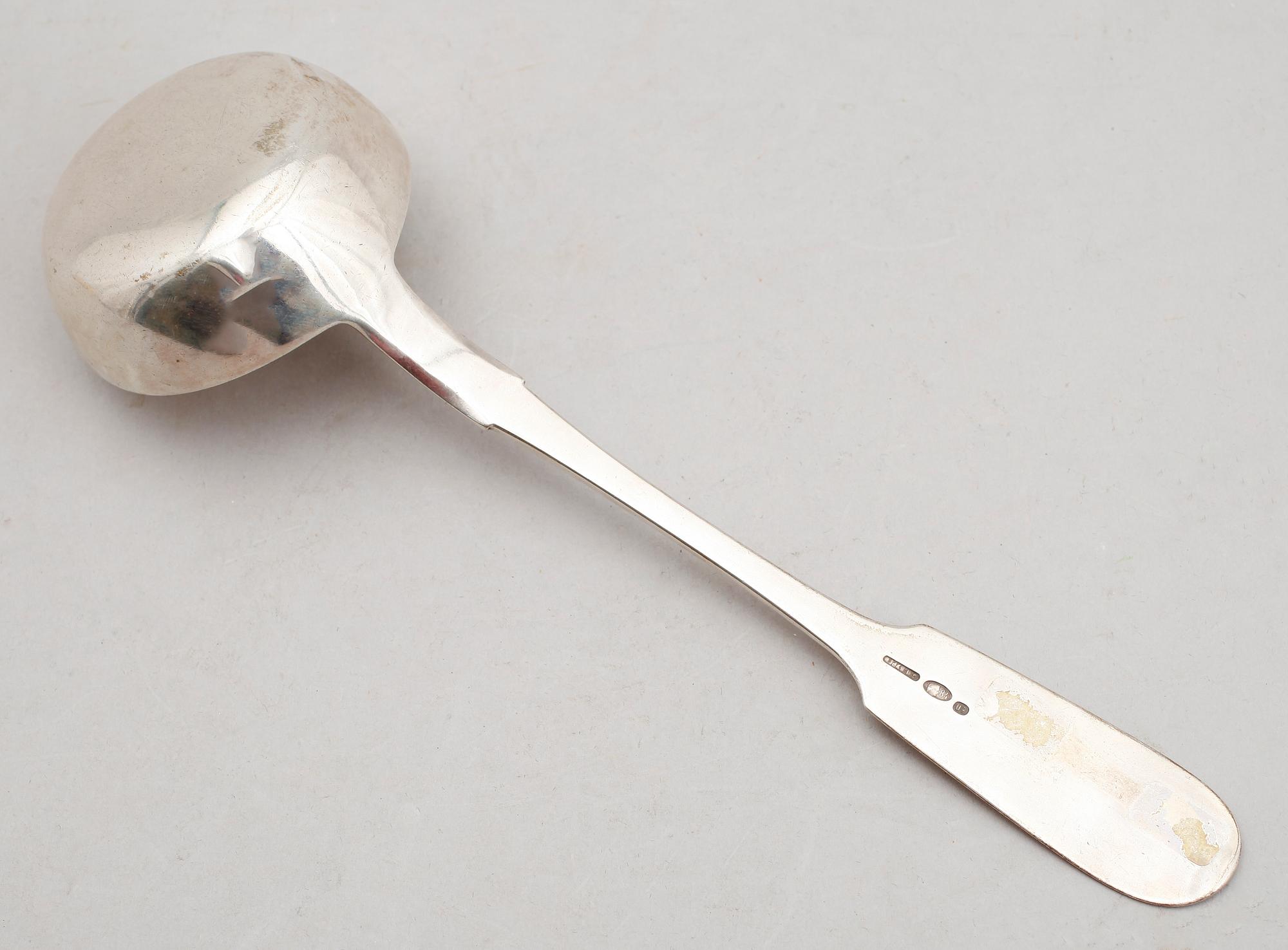 SOPPSLEV, silver, Ryssland, 1800/1900-tal. Vikt ca 165 g.