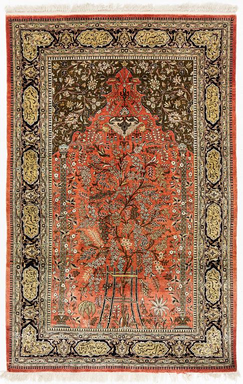 Matta, orientalisk silke, ca 210 x 135 cm.