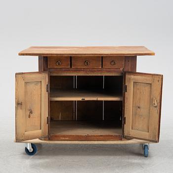 Bord, allmoge, 1800-tal.