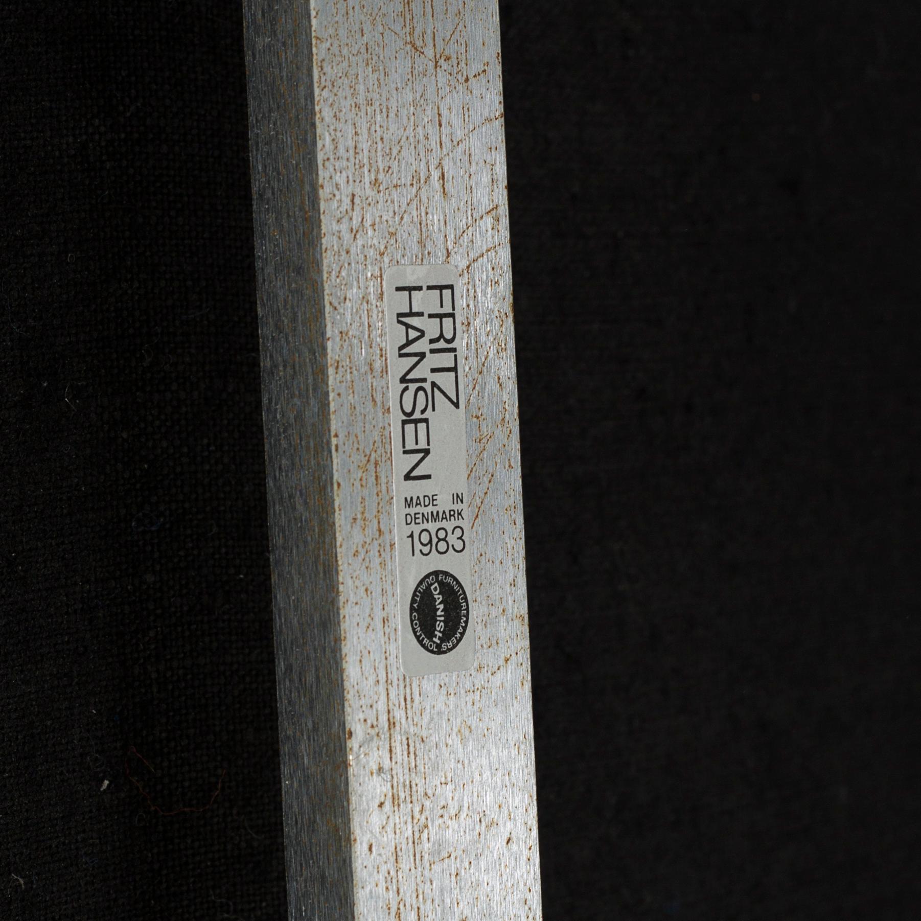 A "PK31" chair, designed by Poul Kjaerholm, Fritz Hansen, 1983.