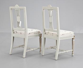 STOLAR, 2 stycken, sengustaviansk stil, 1900-tal.