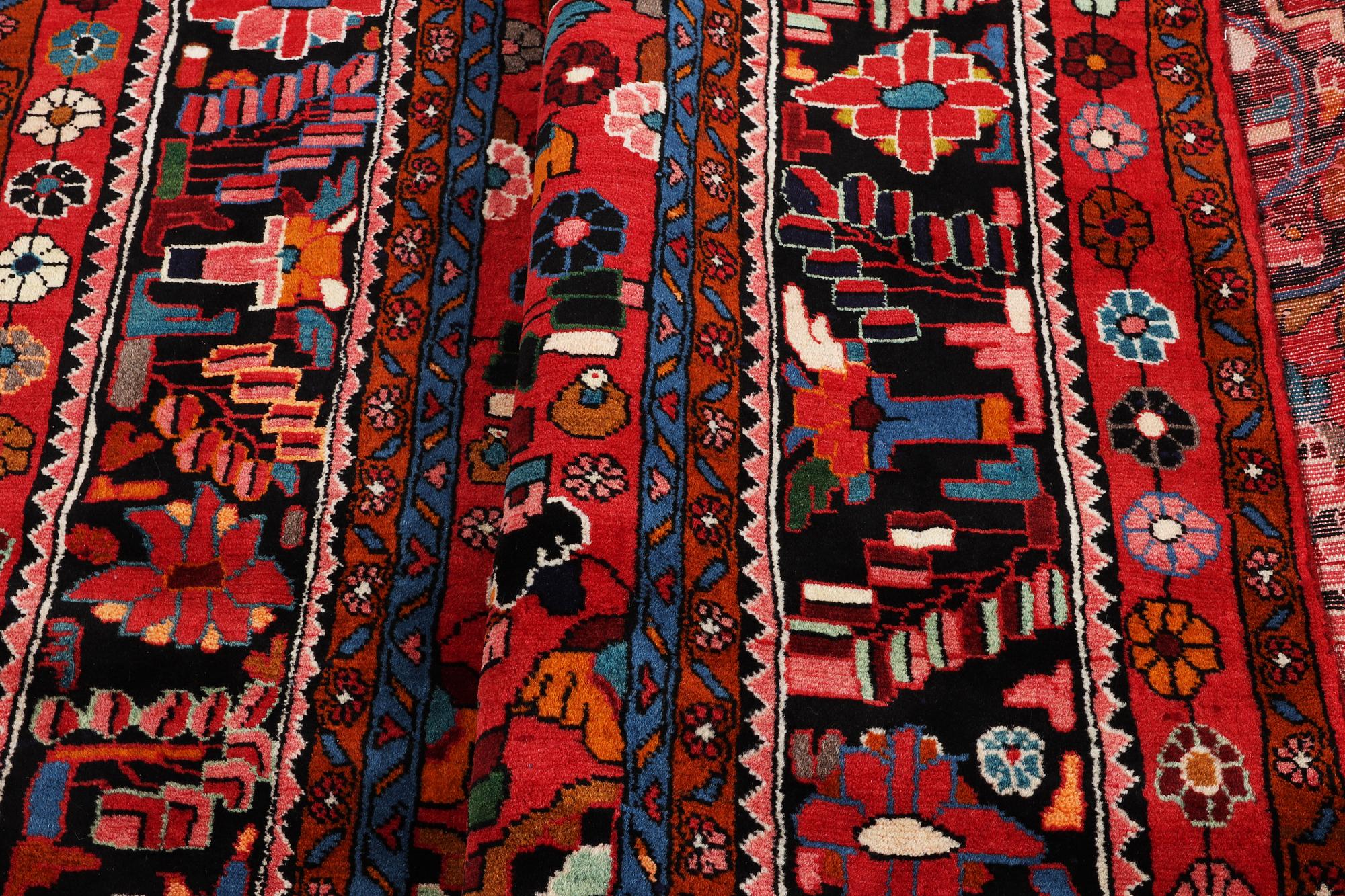 Matta, Lilian, ca 323 x 230 cm.