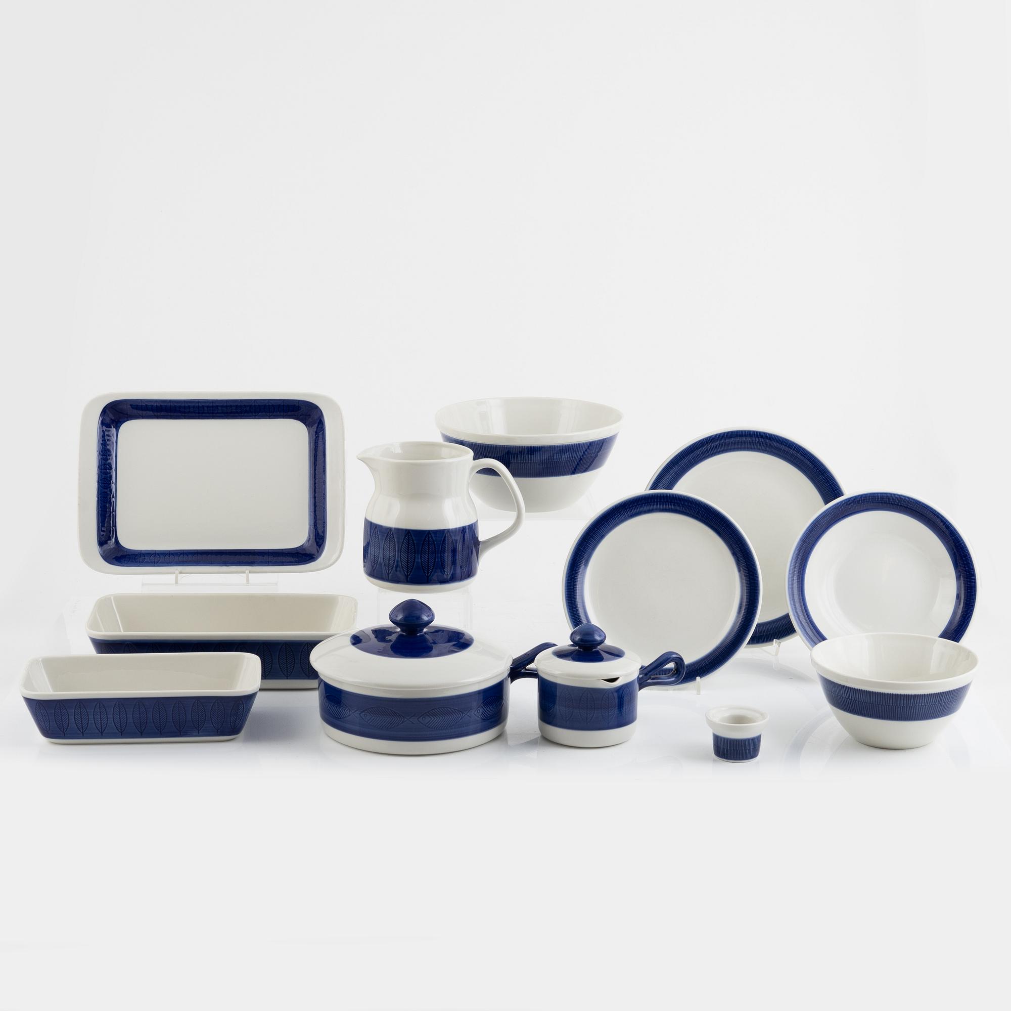 Hertha Bengtson, a 31-piece "Koka blå" dinner service, Rörstrand, Sweden.