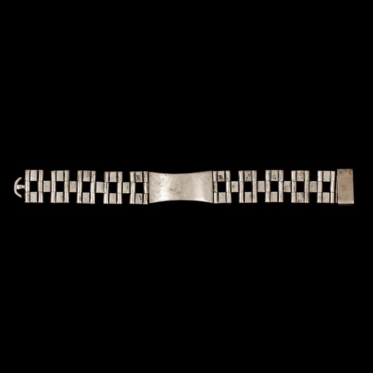 ARMBAND/URARMBAND, silver, Borgila, Stockholm 1973. Vikt ca 80 gram.