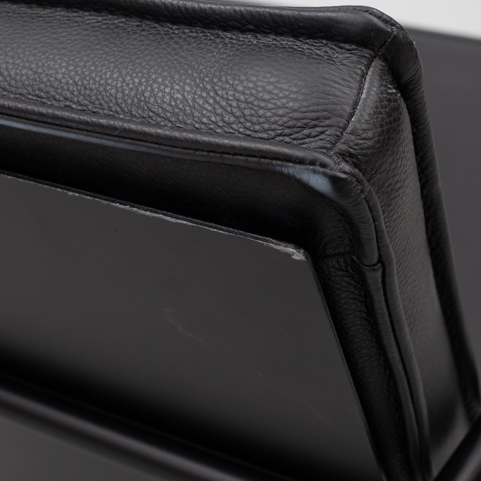 Emil Thorup, fåtölj, "Lounge Chair", Handvärk, samtida.